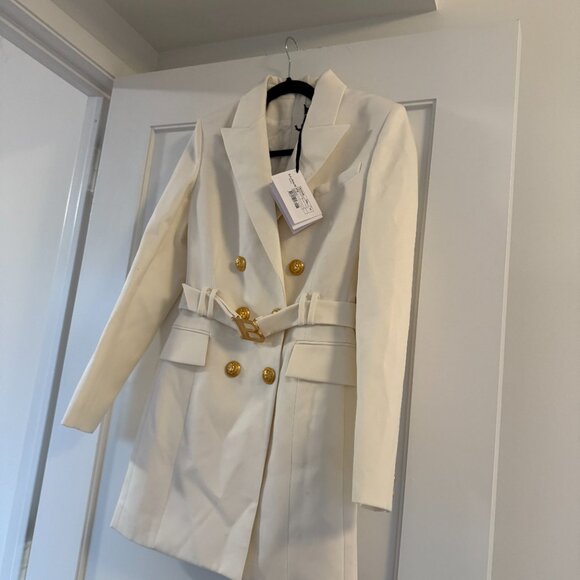 NWT Balmain Wool Jacket Dress Belted Lapel Collar White w/ Embellishments Sz 38 - Picture 5 of 11
